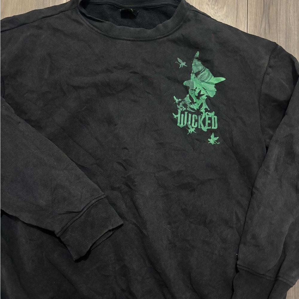 Wicked crewneck